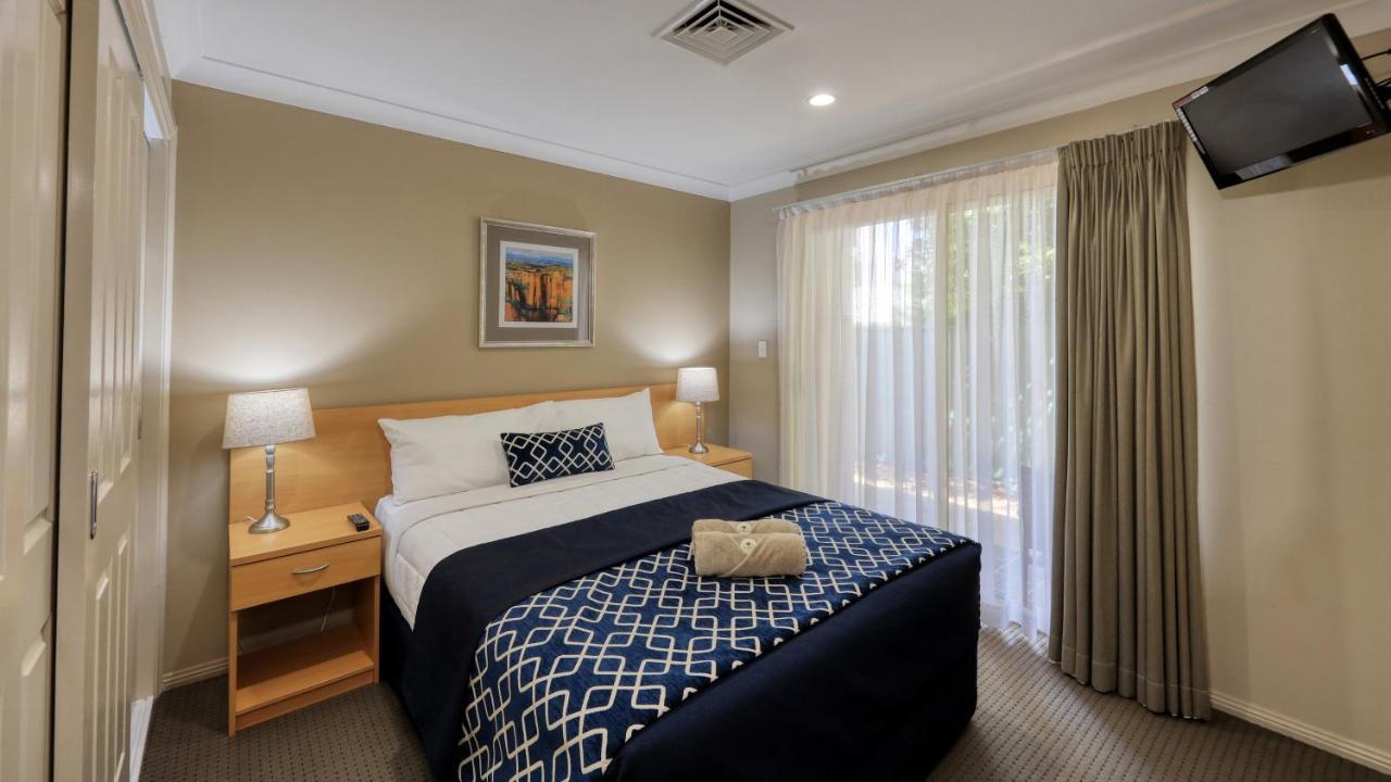 Edward Parry Motel And Apartments Tamworth Eksteriør bilde
