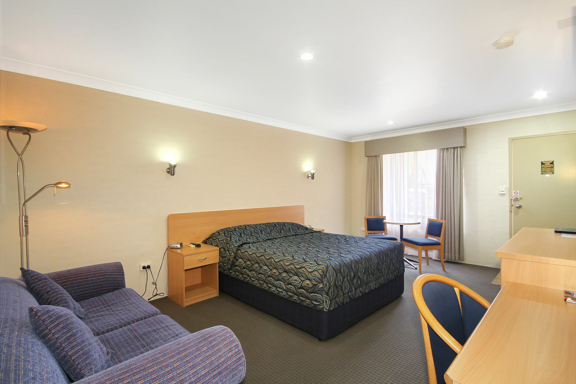 Edward Parry Motel And Apartments Tamworth Eksteriør bilde